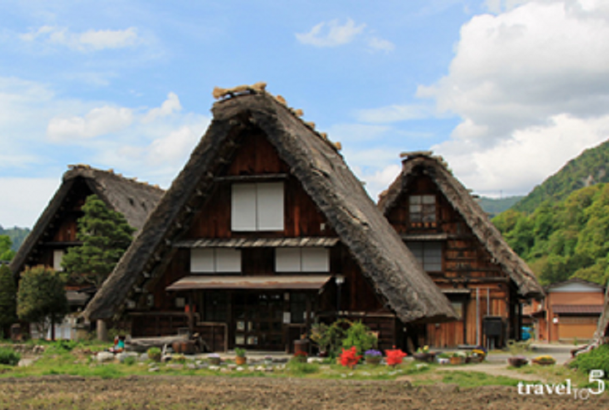 Rumah Tradisional Desa Shirakawa