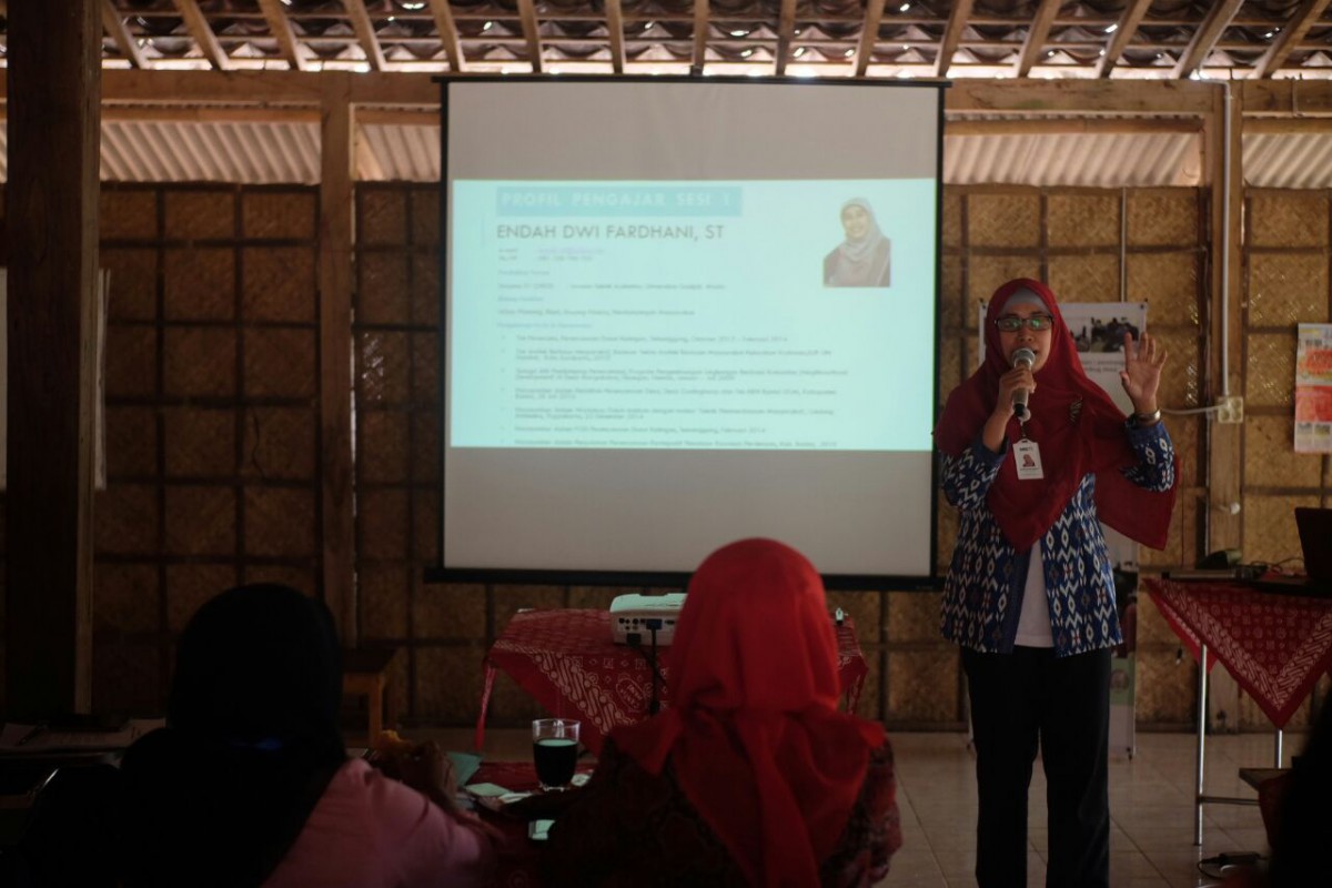 Membangun Desa Melalui Pelatihan Penyusunan Masterplan Desa Banjararum, Kulonprogo